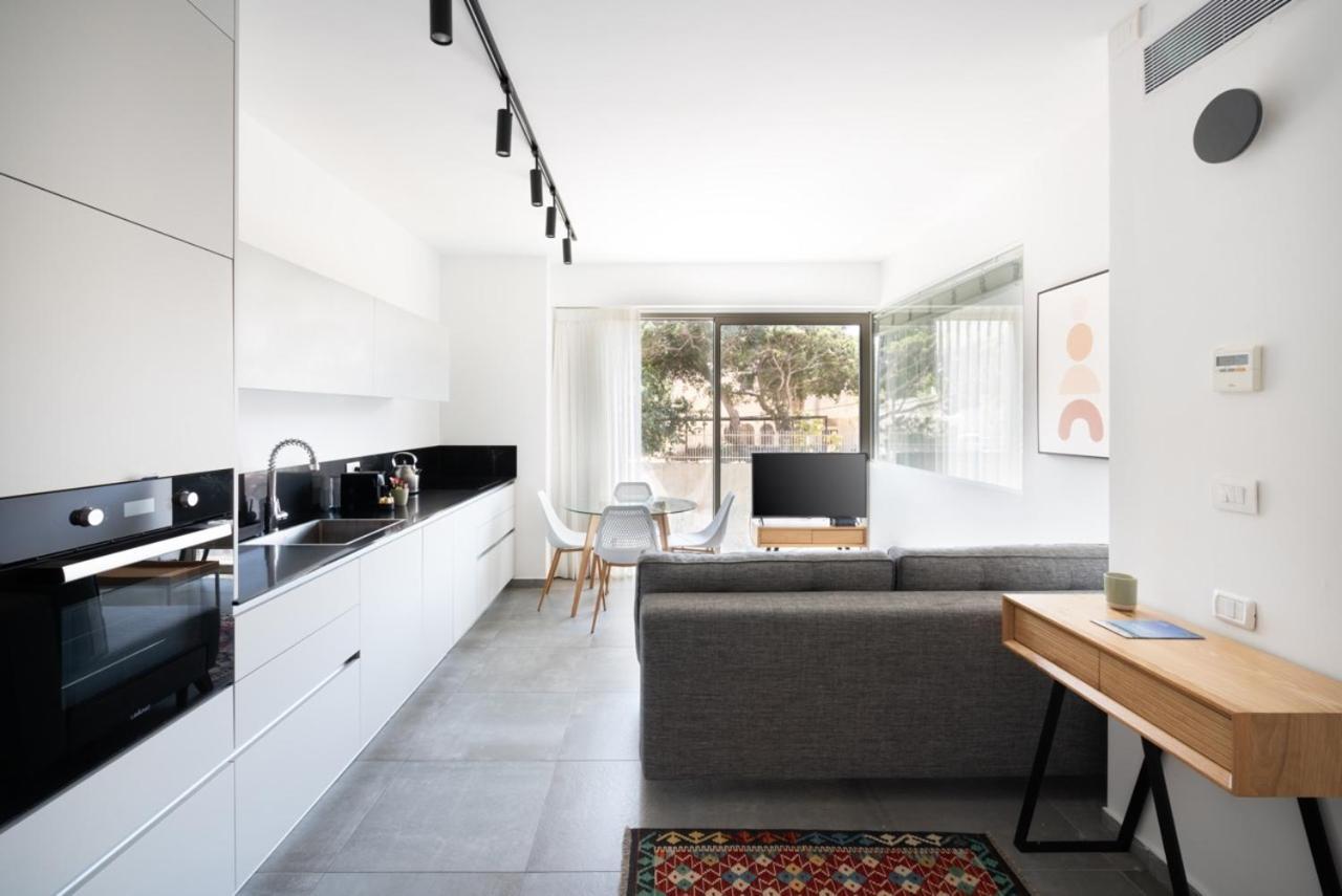 Yefet - By Beach Apartments Tlv Τελ Αβίβ Εξωτερικό φωτογραφία