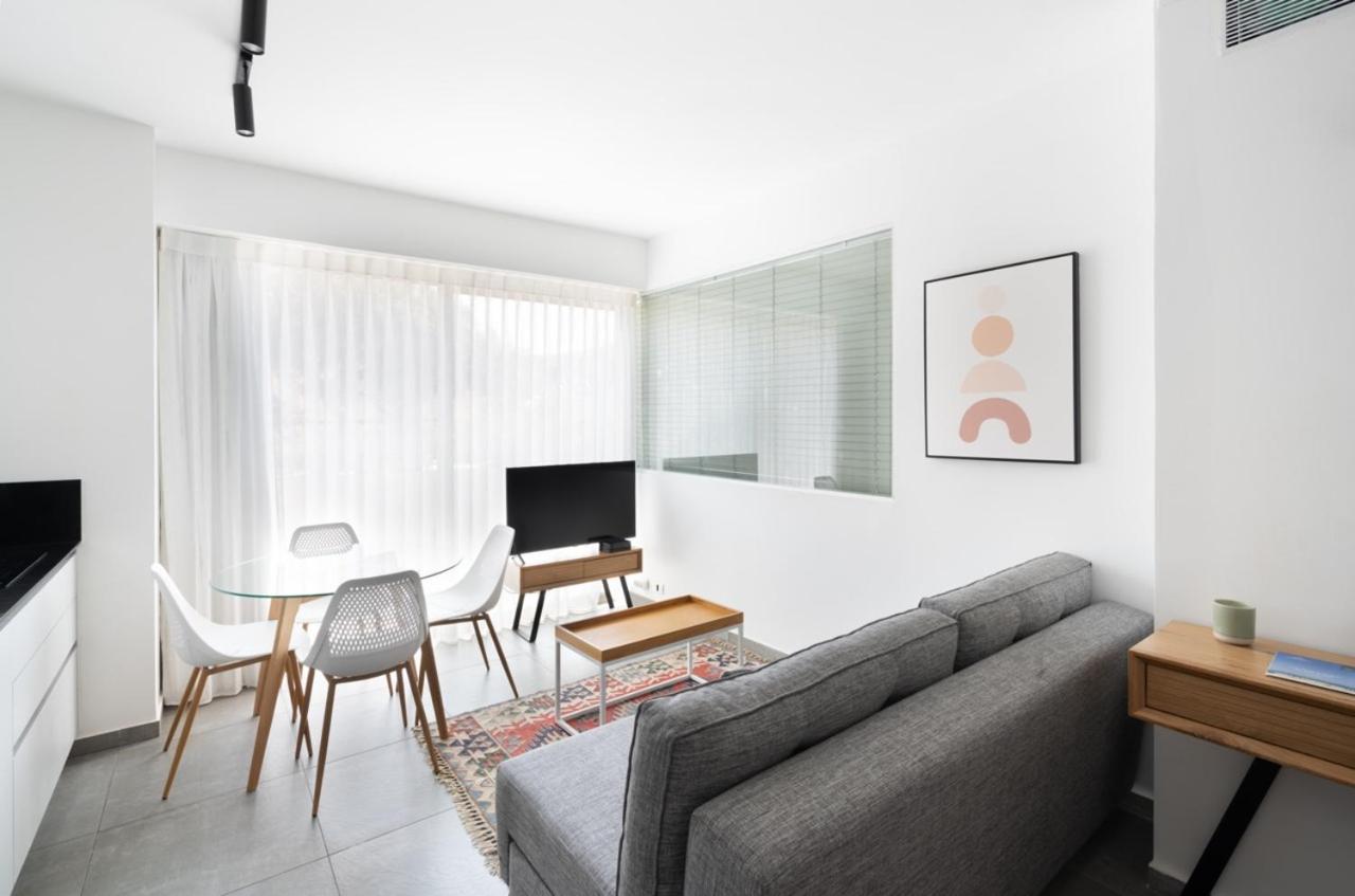 Yefet - By Beach Apartments Tlv Τελ Αβίβ Εξωτερικό φωτογραφία
